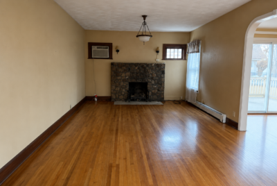 Historic Home in Ohio Stunningly Restored to Glory | Family Room (Before)